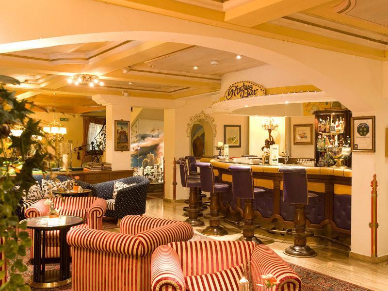 Hotel Landgut Zapfenhof Zellbergeben ภายนอก รูปภาพ