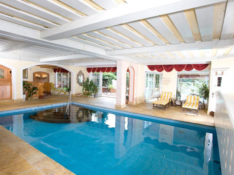 Hotel Landgut Zapfenhof Zellbergeben ภายนอก รูปภาพ