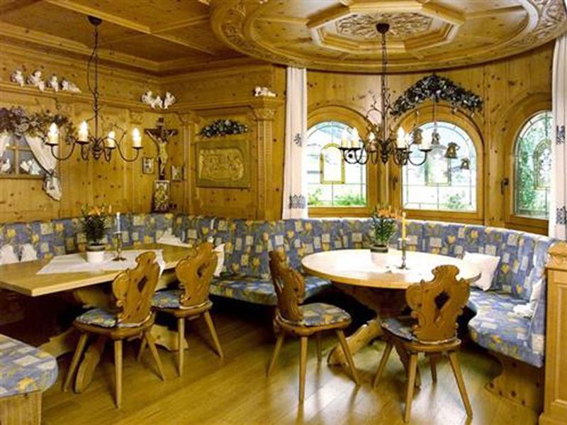 Hotel Landgut Zapfenhof Zellbergeben ภายนอก รูปภาพ
